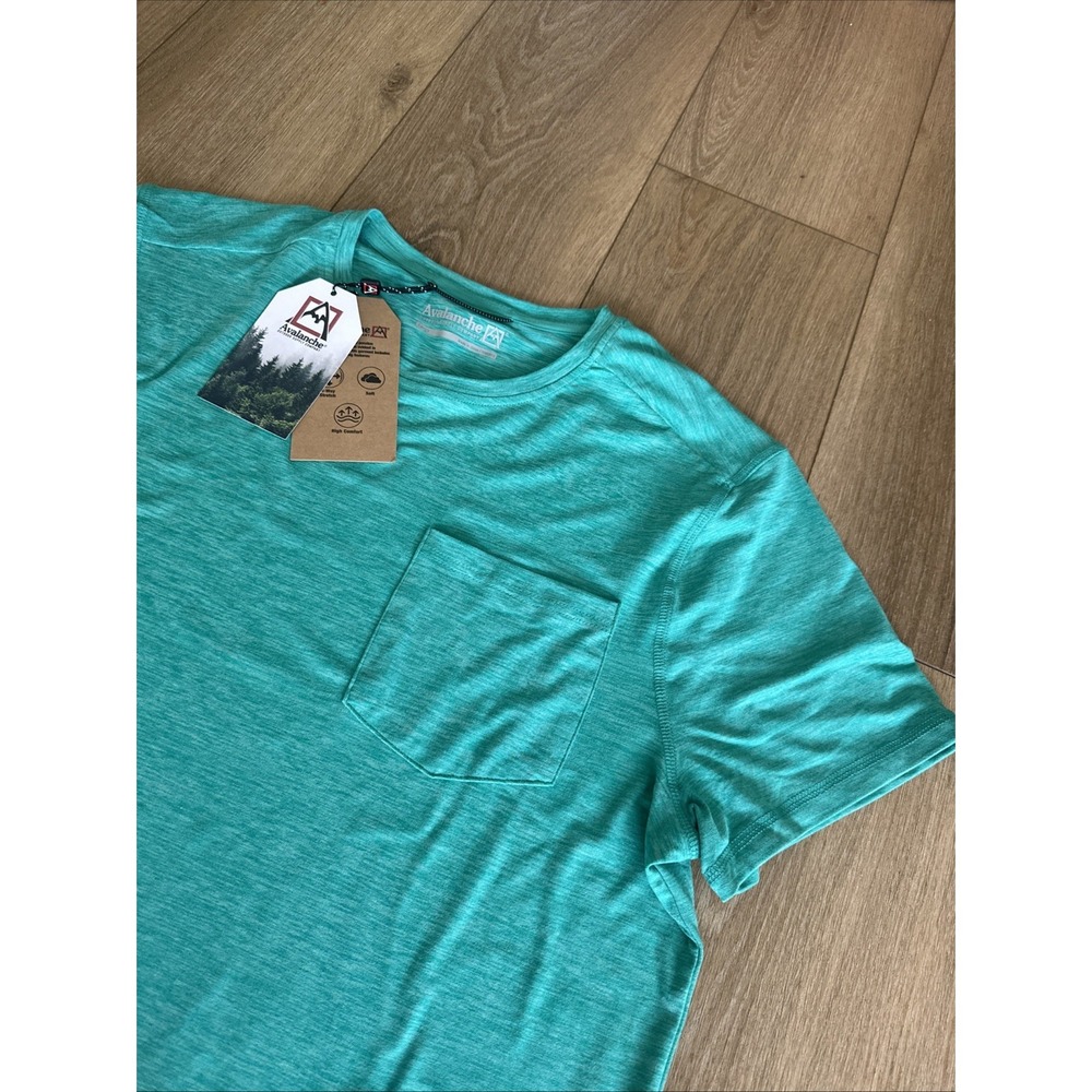 Avalanche Men's Performance Pocket Tee 4 Way Stretch Comfort Green Heather Large